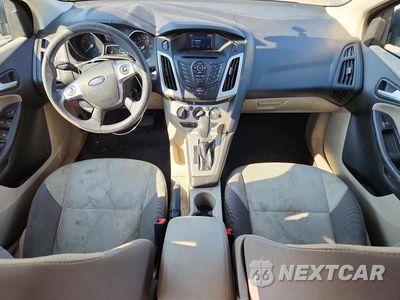 Zdjęcie 8 z 12 samochodu: 2014 FORD FOCUS SE VIN:1FADP3K22EL431027 - miniatura
