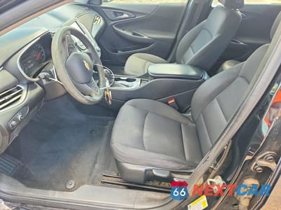 Zdjęcie 7 z 13 samochodu: 2018 CHEVROLET MALIBU LS VIN:1G1ZB5ST0JF218971 - miniatura