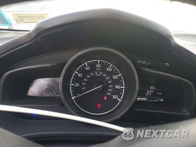 Zdjęcie 9 z 13 samochodu: 2018 MAZDA 3 TOURING VIN:3MZBN1L38JM255206 - miniatura