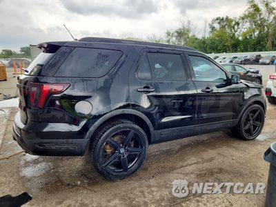 Trzecie zdjęcie samochodu z tyłu: 2018 FORD EXPLORER SPORT VIN:1FM5K8GT4JGA38320 - miniatura