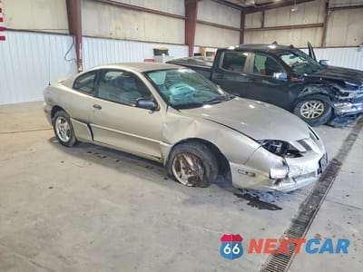 Czwarte zdjęcie samochodu z boku: 2005 PONTIAC SUNFIRE VIN:3G2JB12F45S177788 - miniatura