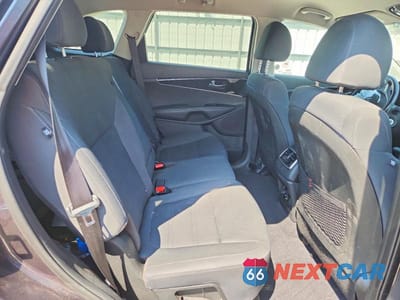 Zdjęcie 11 z 13 samochodu: 2019 KIA SORENTO LX VIN:5XYPGDA37KG451711 - miniatura