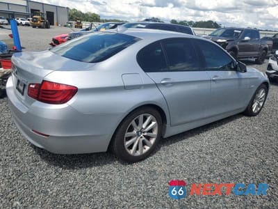 Trzecie zdjęcie samochodu z tyłu: 2011 BMW 528 I VIN:WBAFR1C56BC260706 - miniatura