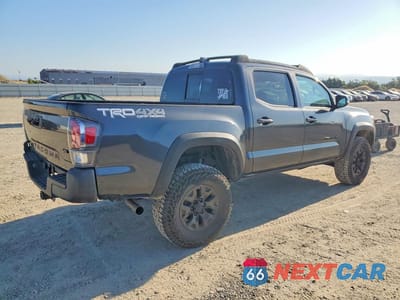 Trzecie zdjęcie samochodu z tyłu: 2021 TOYOTA TACOMA TRD OFF-ROAD VIN:3TMCZ5AN3MM371246 - miniatura
