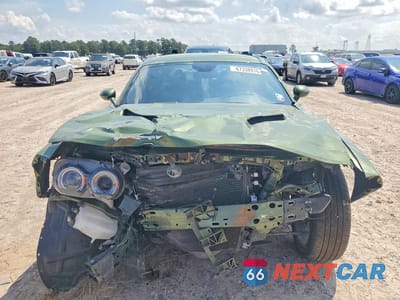 Piąte zdjęcie samochodu w środku: 2022 DODGE CHALLENGER SXT VIN:2C3CDZAG5NH165440 - miniatura
