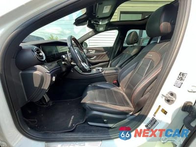 Zdjęcie 7 z 12 samochodu: 2019 MERCEDES-BENZ E AMG 53 4MATIC VIN:WDDZF6BB7KA625537 - miniatura
