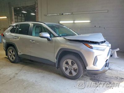 Czwarte zdjęcie samochodu z boku: 2025 TOYOTA RAV4 HYBRID XLE VIN:JTMRWRFV0SJ075002 - miniatura