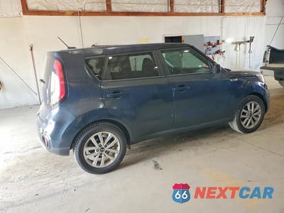 Trzecie zdjęcie samochodu z tyłu: 2019 KIA SOUL + VIN:KNDJP3A59K7630914 - miniatura