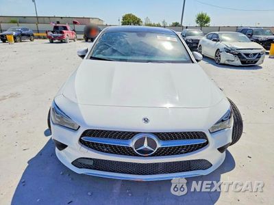 Piąte zdjęcie samochodu w środku: 2021 MERCEDES-BENZ CLA 250 VIN:W1K5J4GB6MN170041 - miniatura
