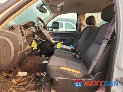 Zdjęcie 7 z 12 samochodu: 2013 CHEVROLET SILVERADO K3500 LT VIN:1GC4K0E87DF231619 - miniatura