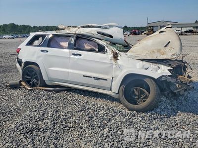 Czwarte zdjęcie samochodu z boku: 2015 JEEP GRAND CHEROKEE SRT-8 VIN:1C4RJFDJ3FC918908 - miniatura