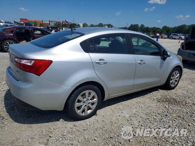 Trzecie zdjęcie samochodu z tyłu: 2013 KIA RIO LX VIN:KNADM4A31D6293123 - miniatura