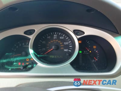Zdjęcie 9 z 14 samochodu: 2004 TOYOTA HIGHLANDER BASE VIN:JTEGP21A340003036 - miniatura