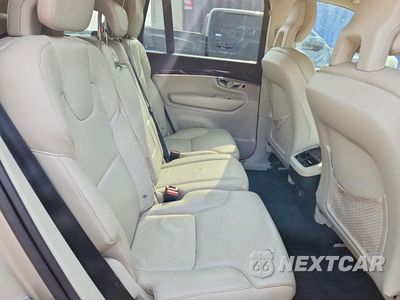Zdjęcie 11 z 13 samochodu: 2016 VOLVO XC90 T6 VIN:YV4A22PK2G1058338 - miniatura