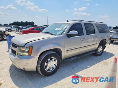 2007 CHEVROLET SUBURBAN C1500 3GNFC16037G226643 - główne zdjęcie licytacji z USA - miniatura