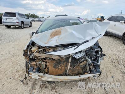 Piąte zdjęcie samochodu w środku: 2021 TOYOTA COROLLA LE VIN:JTDEPMAE4MJ158876 - miniatura