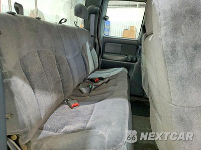 Zdjęcie 10 z 12 samochodu: 2001 CHEVROLET SILVERADO C1500 VIN:2GCEC19V511116088 - miniatura