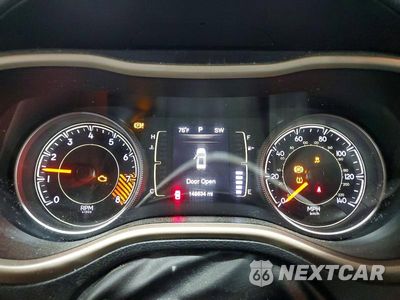 Zdjęcie 9 z 13 samochodu: 2015 JEEP CHEROKEE LATITUDE VIN:1C4PJMCS0FW550627 - miniatura