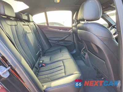 Zdjęcie 10 z 12 samochodu: 2019 BMW 540 I VIN:WBAJE5C56KWW02814 - miniatura