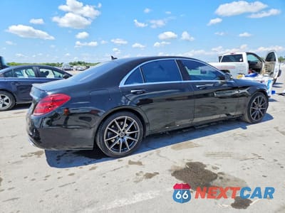 Trzecie zdjęcie samochodu z tyłu: 2018 MERCEDES-BENZ S 450 VIN:WDDUG6GB5JA347042 - miniatura