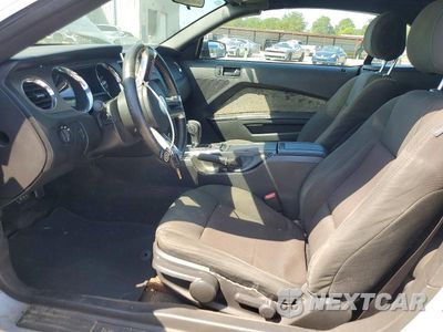 Zdjęcie 7 z 13 samochodu: 2014 FORD MUSTANG VIN:1ZVBP8EM3E5292152 - miniatura