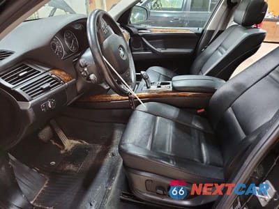 Zdjęcie 7 z 13 samochodu: 2012 BMW X5 XDRIVE35I VIN:5UXZV4C58CL754689 - miniatura