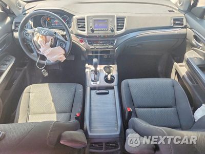 Zdjęcie 8 z 12 samochodu: 2019 HONDA RIDGELINE SPORT VIN:5FPYK3F13KB047520 - miniatura