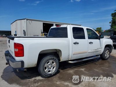 Trzecie zdjęcie samochodu z tyłu: 2007 CHEVROLET SILVERADO C1500 CREW CAB VIN:2GCEC13J571602608 - miniatura