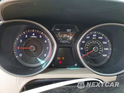 Zdjęcie 9 z 12 samochodu: 2015 HYUNDAI ELANTRA SE VIN:5NPDH4AE4FH601533 - miniatura