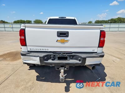 Zdjęcie 6 z 13 samochodu: 2011 CHEVROLET SILVERADO K3500 LTZ VIN:1GC4K1C80BF156591 - miniatura
