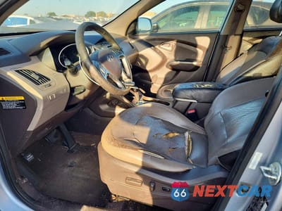 Zdjęcie 7 z 13 samochodu: 2011 HYUNDAI TUCSON LIMITED VIN:KM8JU3AC4BU138151 - miniatura