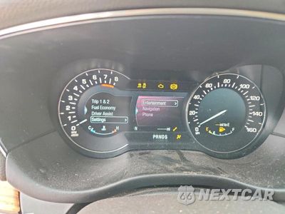 Zdjęcie 9 z 12 samochodu: 2016 LINCOLN MKC SELECT VIN:5LMCJ2D99GUJ27260 - miniatura