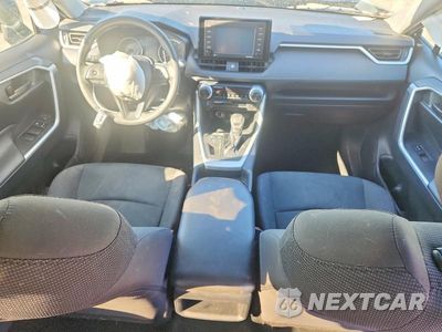 Zdjęcie 8 z 12 samochodu: 2020 TOYOTA RAV4 LE VIN:2T3H1RFV1LC050978 - miniatura