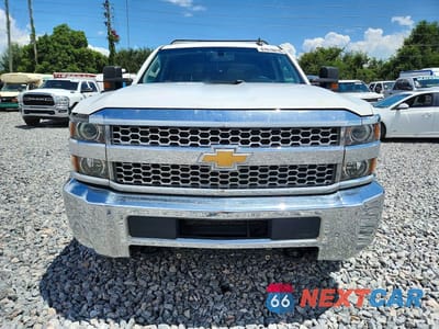 Piąte zdjęcie samochodu w środku: 2019 CHEVROLET SILVERADO K2500 HEAVY DUTY VIN:2GC2KREG6K1243929 - miniatura