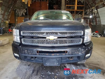 Piąte zdjęcie samochodu w środku: 2012 CHEVROLET SILVERADO K1500 LTZ VIN:1GCPKTE7XCF171470 - miniatura