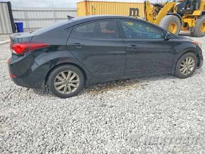 Trzecie zdjęcie samochodu z tyłu: 2016 HYUNDAI ELANTRA SE VIN:KMHDH4AE4GU480814 - miniatura
