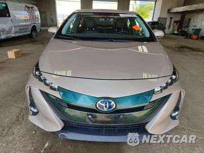 Piąte zdjęcie samochodu w środku: 2019 TOYOTA PRIUS PRIME ADVANCED VIN:JTDKARFP1K3111768 - miniatura