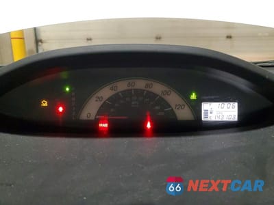 Zdjęcie 9 z 13 samochodu: 2007 TOYOTA YARIS BASE VIN:JTDBT923X71042546 - miniatura