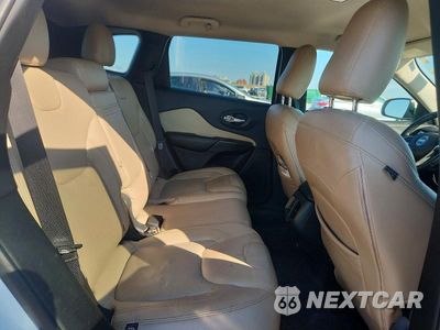 Zdjęcie 10 z 12 samochodu: 2015 JEEP CHEROKEE LATITUDE VIN:1C4PJLCB6FW712464 - miniatura
