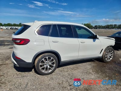 Trzecie zdjęcie samochodu z tyłu: 2020 BMW X5 XDRIVE40I VIN:5UXCR6C01L9B50136 - miniatura