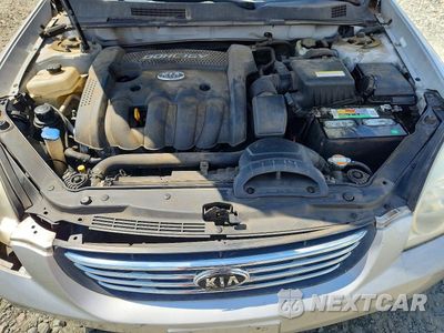 Zdjęcie 11 z 12 samochodu: 2008 KIA OPTIMA LX VIN:KNAGE123285249151 - miniatura