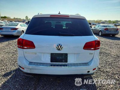 Zdjęcie 6 z 13 samochodu: 2013 VOLKSWAGEN TOUAREG V6 TDI VIN:WVGEP9BP8DD007501 - miniatura