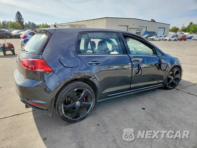 Trzecie zdjęcie samochodu z tyłu: 2015 VOLKSWAGEN GTI VIN:3VW4T7AU8FM032541 - miniatura