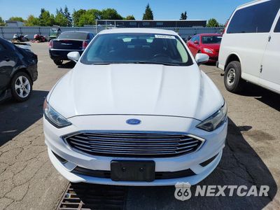 Piąte zdjęcie samochodu w środku: 2017 FORD FUSION SE HYBRID VIN:3FA6P0LU3HR230525 - miniatura