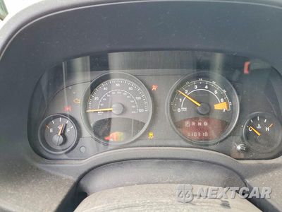 Zdjęcie 9 z 13 samochodu: 2015 JEEP PATRIOT SPORT VIN:1C4NJRBB5FD379391 - miniatura