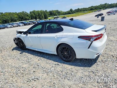 Drugie zdjęcie samochodu z przodu: 2022 TOYOTA CAMRY XSE VIN:4T1K61AK1NU070003 - miniatura