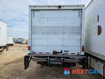 Zdjęcie 6 z 13 samochodu: 2019 ISUZU NPR XD BOX TRUCK VIN:JALC4W163K7K00371 - miniatura