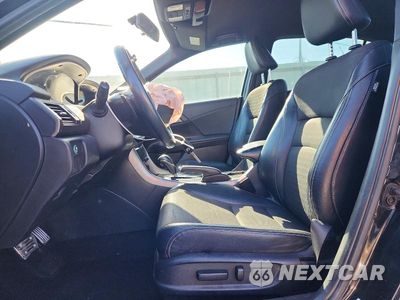 Zdjęcie 7 z 13 samochodu: 2016 HONDA ACCORD SPORT VIN:1HGCR2F50GA174626 - miniatura
