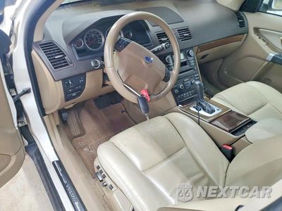 Zdjęcie 8 z 13 samochodu: 2011 VOLVO XC90 3.2 VIN:YV4952CZ6B1586874 - miniatura