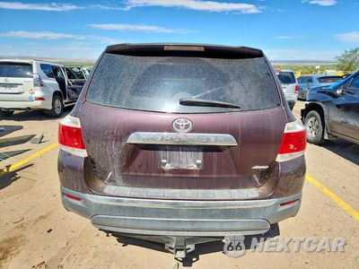 Zdjęcie 6 z 13 samochodu: 2013 TOYOTA HIGHLANDER BASE VIN:5TDBK3EH9DS207377 - miniatura